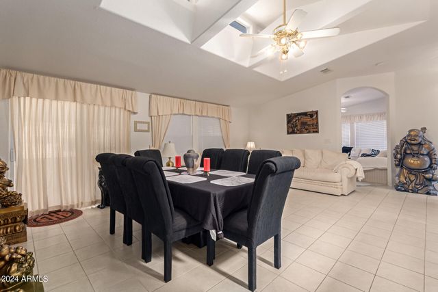 3301 S GOLDFIELD Road 3004, Apache Junction, AZ 85119