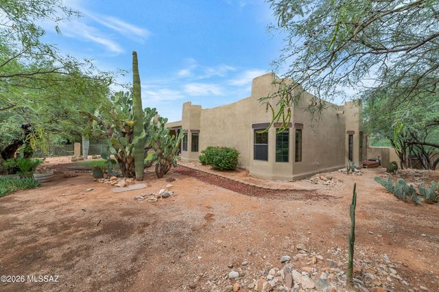 12160 E Tanque Verde Road, Tucson, AZ 85749