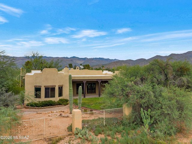 12160 E Tanque Verde Road, Tucson, AZ 85749