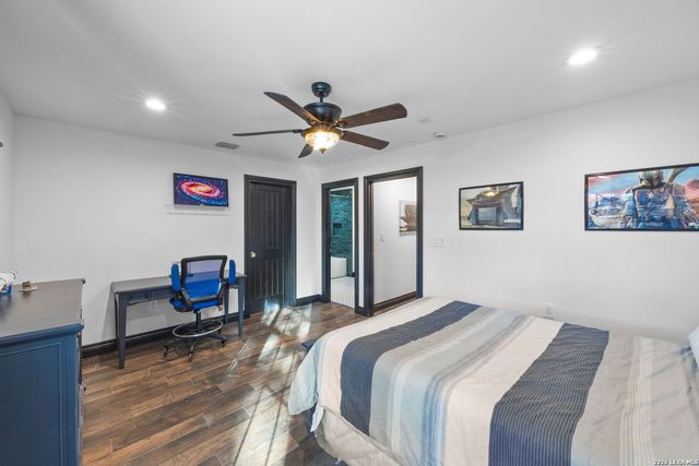 232 MEADOWBROOK DR, San Antonio, TX 78232