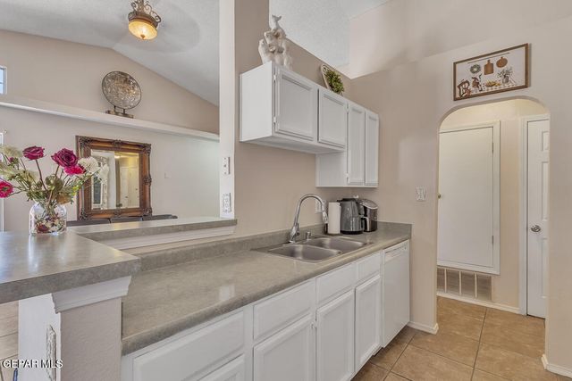 3280 FAWN PASSAGE Place, El Paso, TX 79936