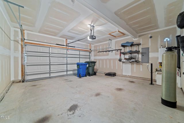 1039 Brockton Drive, Mebane, NC 27302