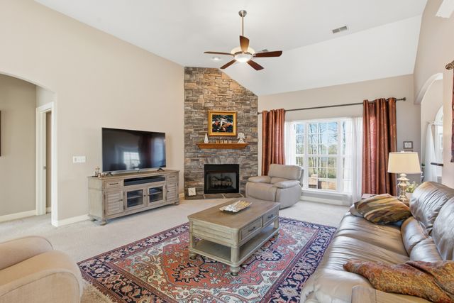 312 Jewel Pl, Mount Juliet, TN 37122