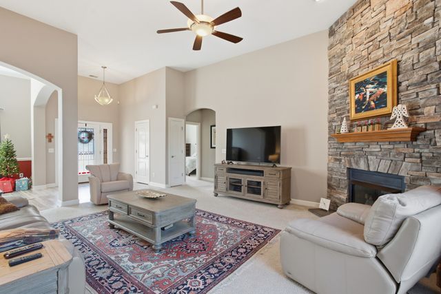 312 Jewel Pl, Mount Juliet, TN 37122