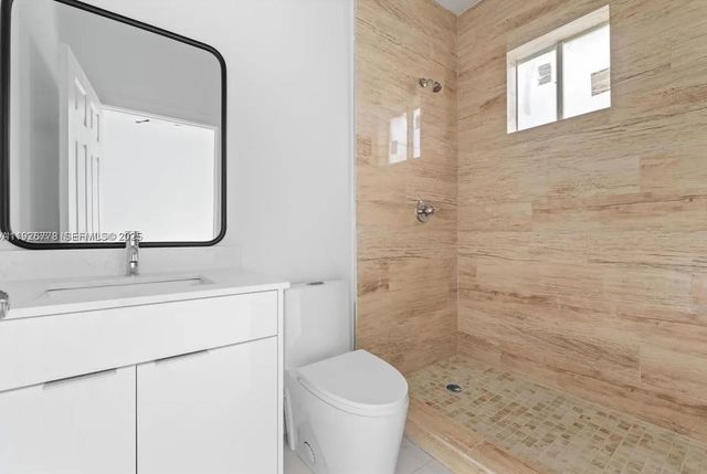 2145 NW 4th St 2145, Pompano Beach, FL 33069