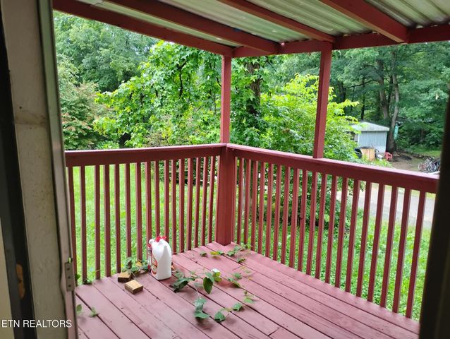 1009 Lin Creek Drive, Sevierville, TN 37876