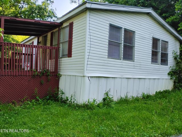 1009 Lin Creek Drive, Sevierville, TN 37876