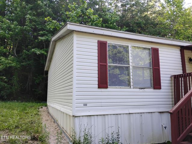 1009 Lin Creek Drive, Sevierville, TN 37876