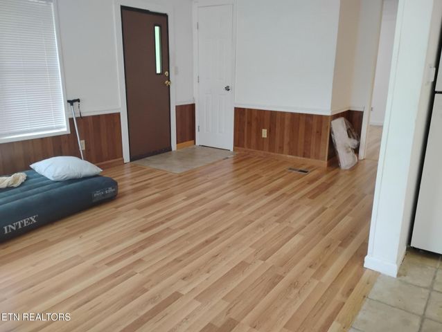 1009 Lin Creek Drive, Sevierville, TN 37876