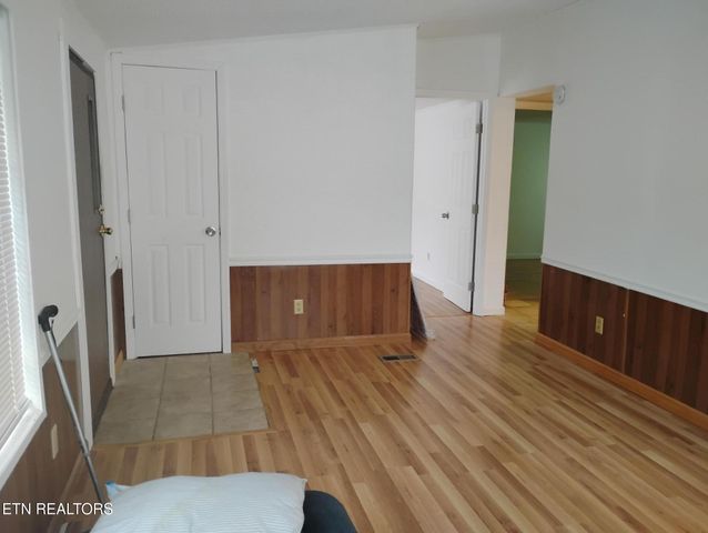 1009 Lin Creek Drive, Sevierville, TN 37876