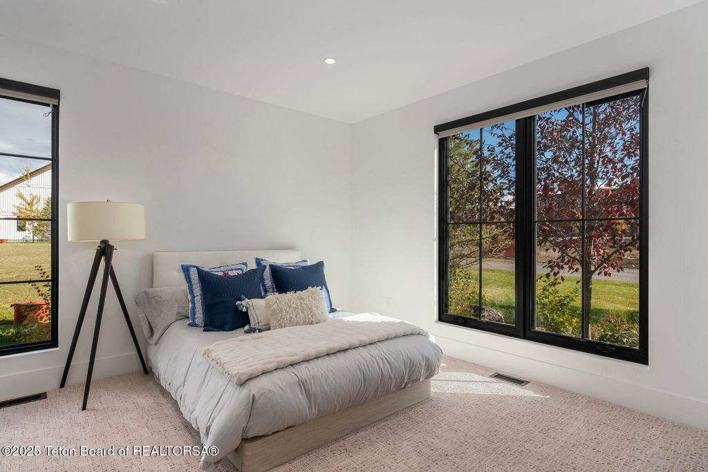 880 SHARP TAIL Court, Driggs, ID 83422 photo 14