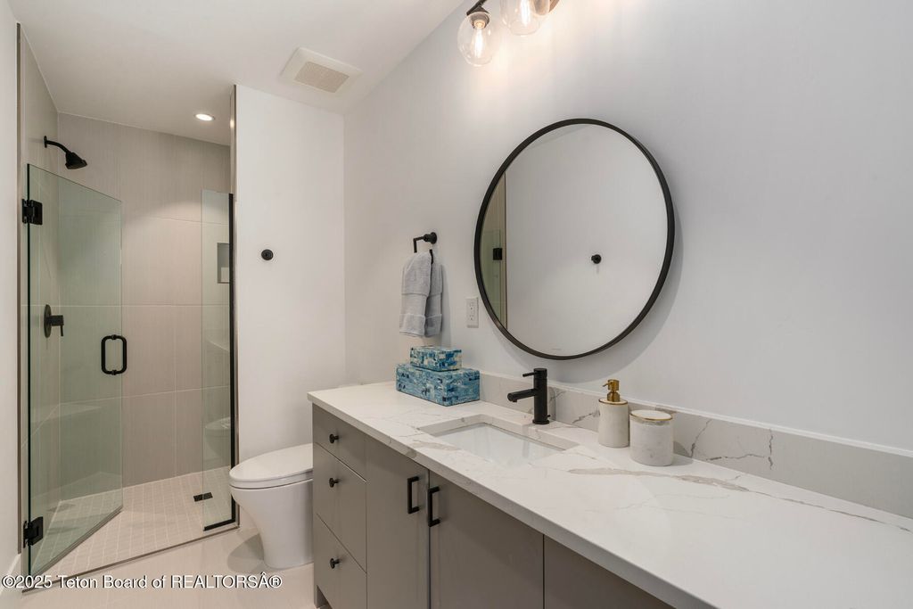 880 SHARP TAIL Court, Driggs, ID 83422 photo 24