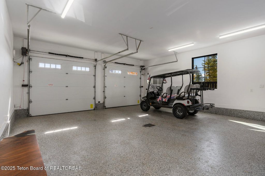 880 SHARP TAIL Court, Driggs, ID 83422 photo 27