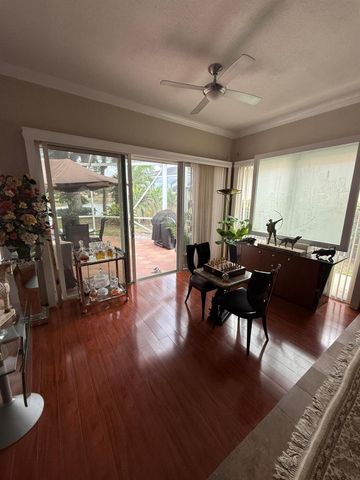 222 E Tall Oaks Circle, Palm Beach Gardens, FL 33410