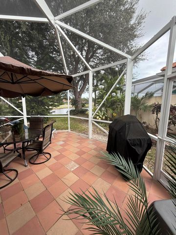 222 E Tall Oaks Circle, Palm Beach Gardens, FL 33410
