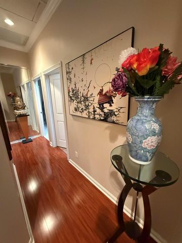 222 E Tall Oaks Circle, Palm Beach Gardens, FL 33410