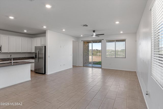 13042 E Cembeline Lane, Tucson, AZ 85747
