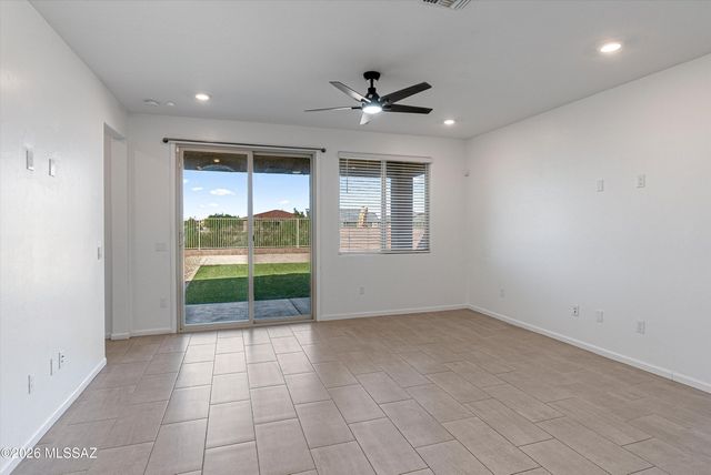 13042 E Cembeline Lane, Tucson, AZ 85747