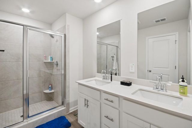 6386 Apalachee Way SE, Smyrna, GA 30126