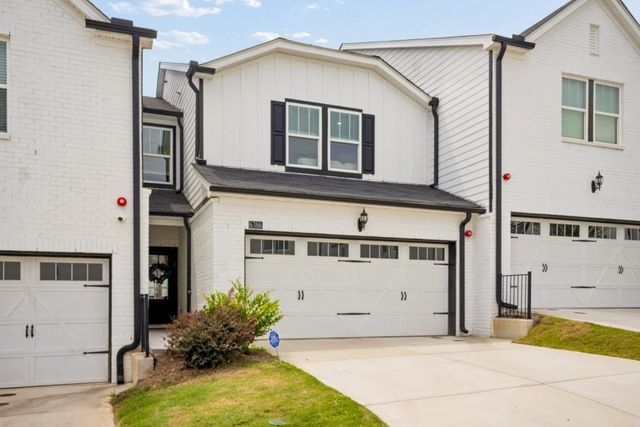 6386 Apalachee Way SE, Smyrna, GA 30126