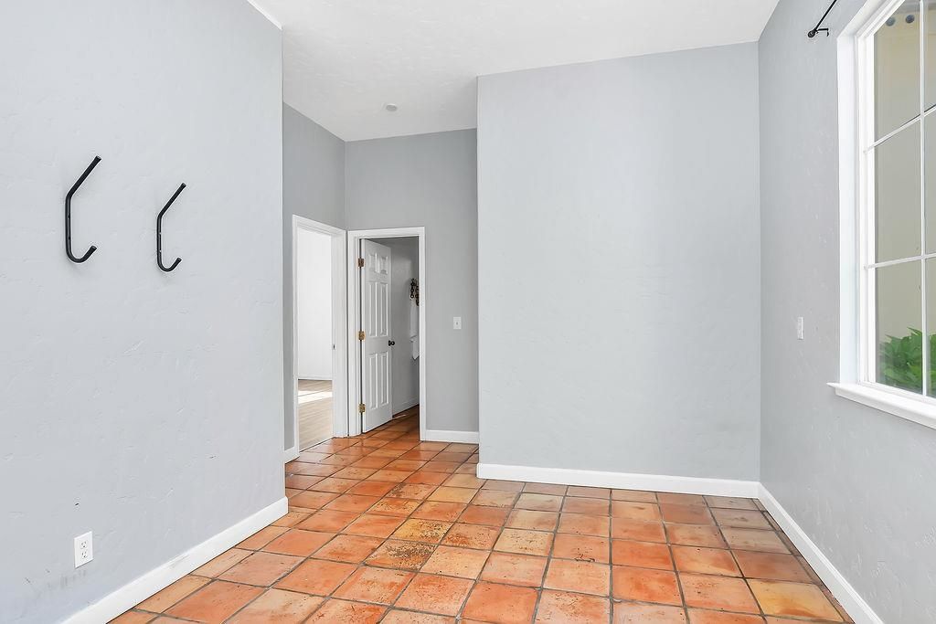 Image 24 of property listing at 2487 Stanford Way, Antioch, CA 94531