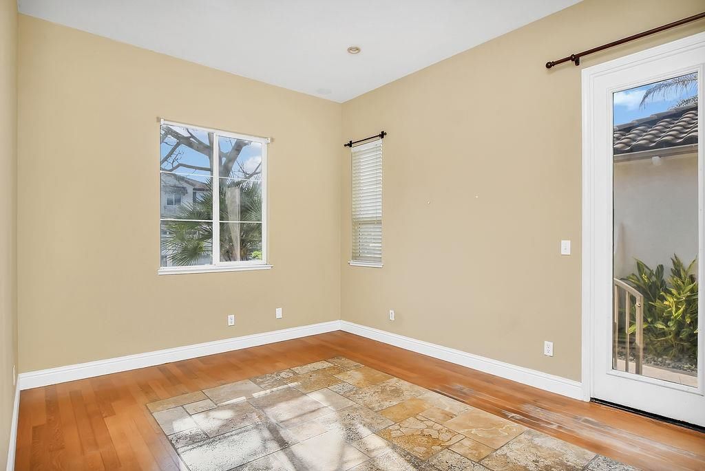 Image 25 of property listing at 2487 Stanford Way, Antioch, CA 94531