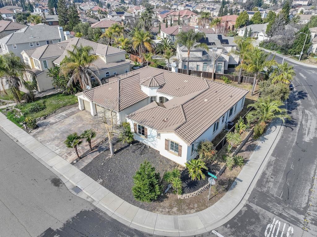 Image 36 of property listing at 2487 Stanford Way, Antioch, CA 94531