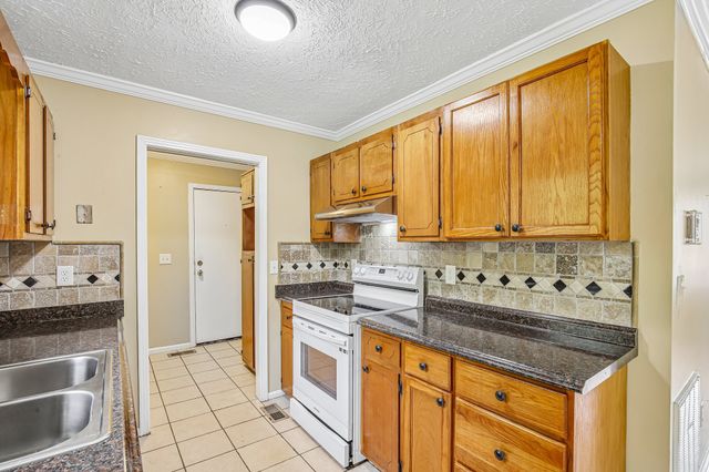 1317 Love Joy Ct, Nashville, TN 37216