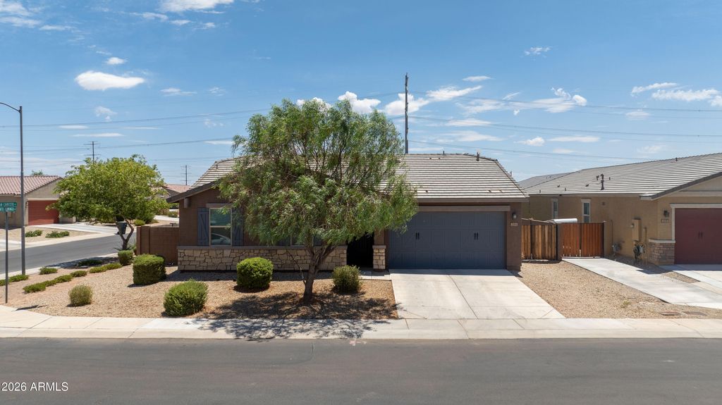264 S SAN CHRISTO Lane, Casa Grande, AZ 85194 — photo 3