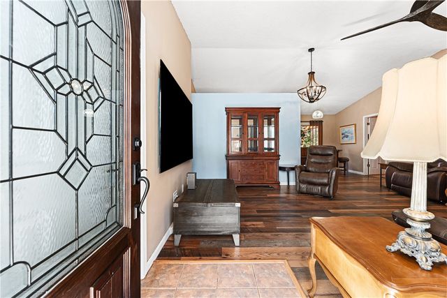 281 Cherokee Drive, Fair Play, SC 29643