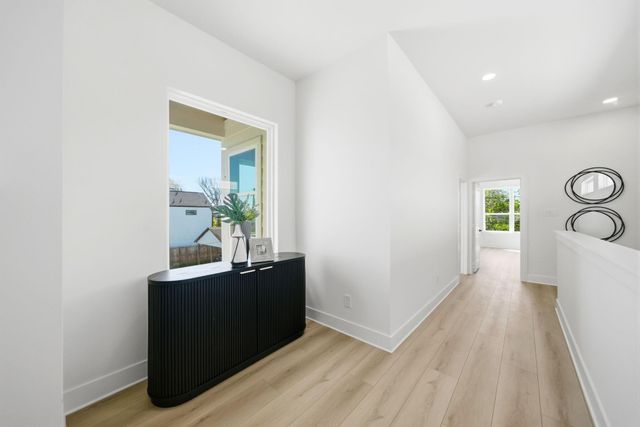 208 B E 31st Street, Houston, TX 77018