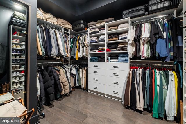 1121 EARL ST, Philadelphia, PA 19125