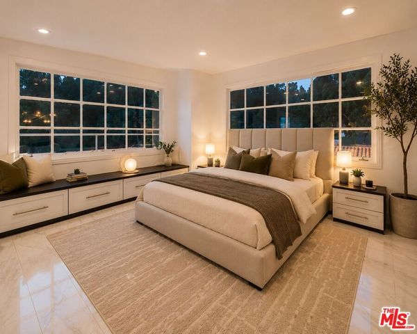 6467 Deep Dell Place, Los Angeles, CA 90068