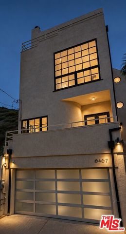 6467 Deep Dell Place, Los Angeles, CA 90068