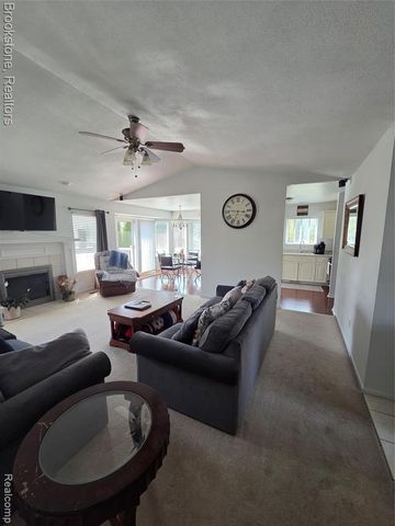32010 N Oakcrest Drive, Chesterfield, MI 48047