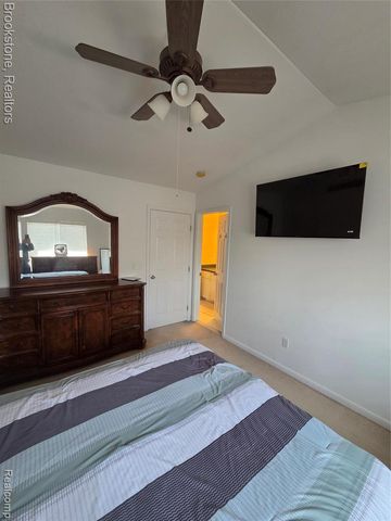 32010 N Oakcrest Drive, Chesterfield, MI 48047