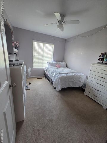 32010 N Oakcrest Drive, Chesterfield, MI 48047