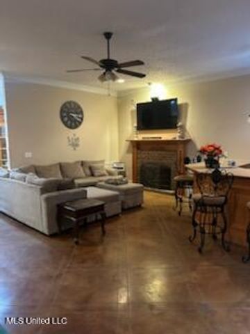 113 Levon Owens Road, Raymond, MS 39154