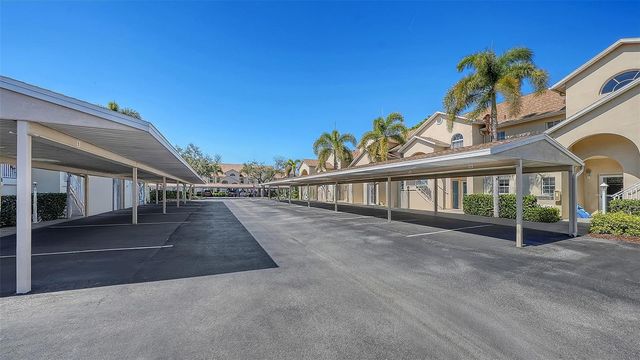 4205 CASTLEBRIDGE LANE 1112, Sarasota, FL 34238