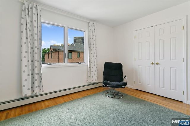245 Knox Avenue, Cliffside Park, NJ 07010