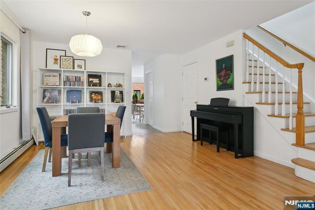 245 Knox Avenue, Cliffside Park, NJ 07010