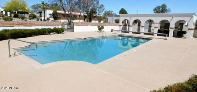 469 S Paseo Lobo Unit A, Green Valley, AZ 85614