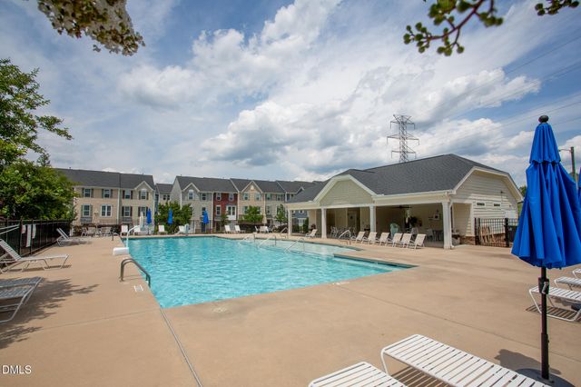 240 Brier Summit Place, Durham, NC 27703