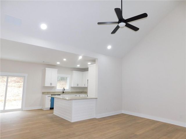 47 Chester Road, Dahlonega, GA 30533