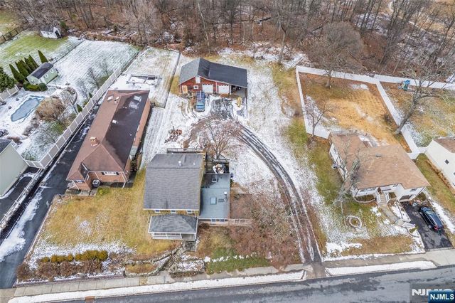 79 Fairfield Avenue, West Caldwell, NJ 07006