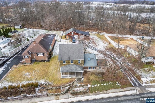 79 Fairfield Avenue, West Caldwell, NJ 07006