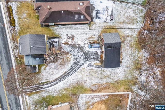79 Fairfield Avenue, West Caldwell, NJ 07006