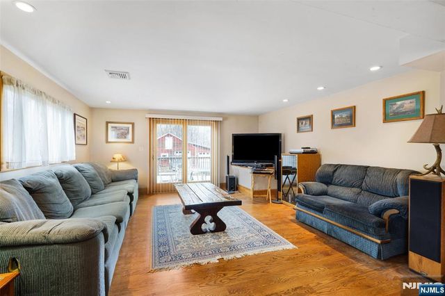 79 Fairfield Avenue, West Caldwell, NJ 07006