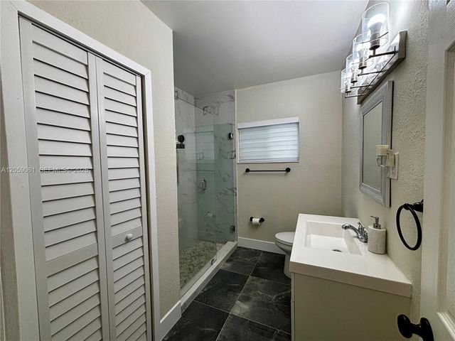 1043 NW 33rd Street Front, Miami, FL 33127