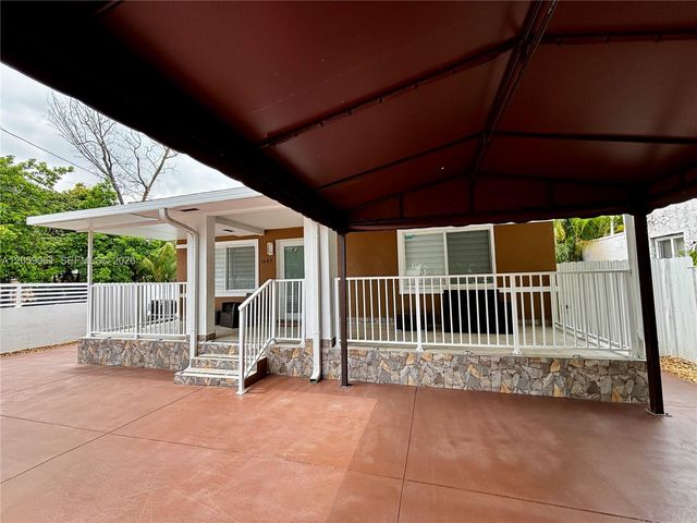 1043 NW 33rd Street Front, Miami, FL 33127